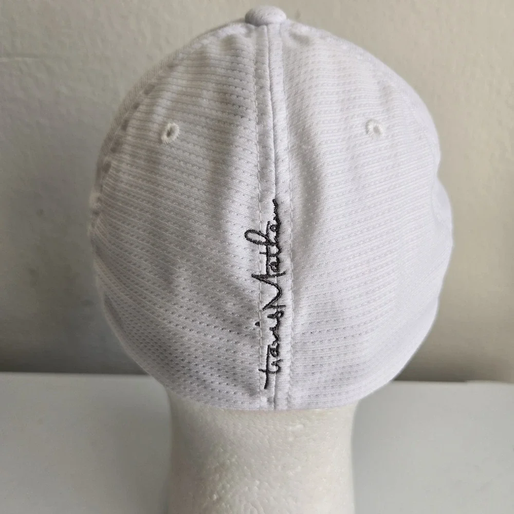 Travis Mathew Mens‎ Baseball Cap Hat Flexfit TM Logo White Size Large/ XL